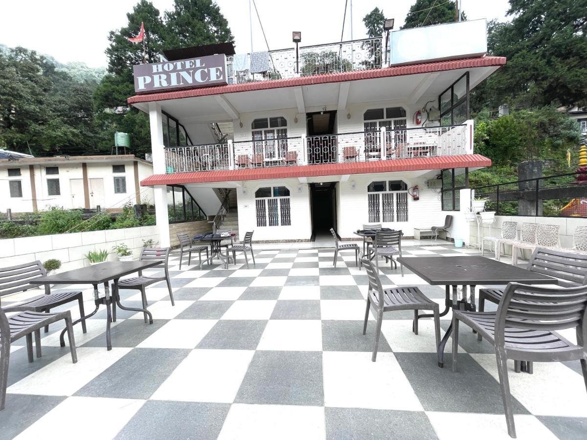 Hotel Prince ! Nainital Mall Road-Prime-Location In-Front-Of-Naini-Lake Hygiene-And-Spacious-Room Exteriör bild